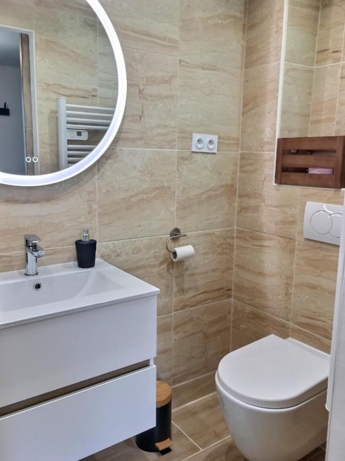 Bleu Lavande - Coquet Appartement Ambiance Village Istres Eksteriør bilde