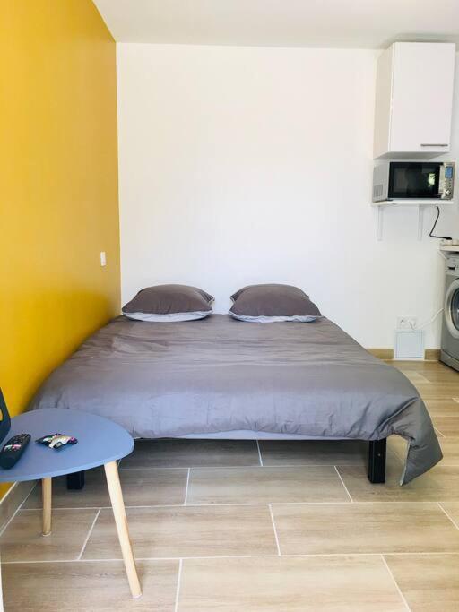 Bleu Lavande - Coquet Appartement Ambiance Village Istres Eksteriør bilde